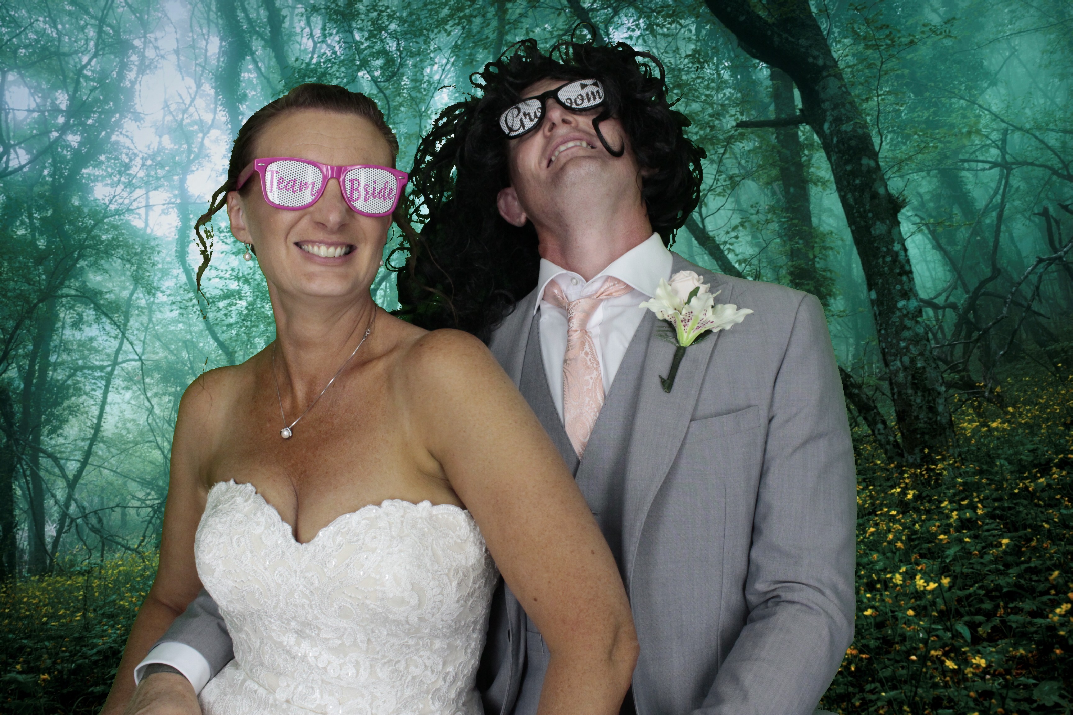 Rachel and Michael's Wedding | View more photos from the event at gallery.myphotoboothexperience.co.uk/u/MyPhotoBoothExperienceLtd/Rachel-and-Michaels-Wedding